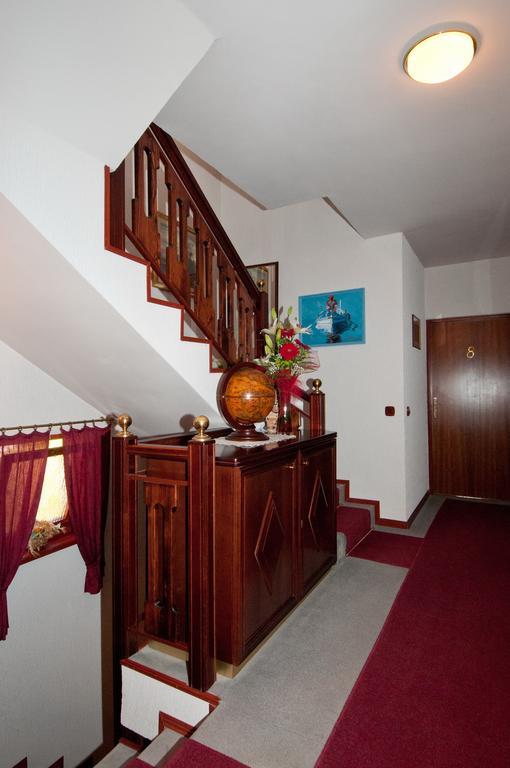 Bed & Breakfast Villa Klara Icici Bagian luar foto