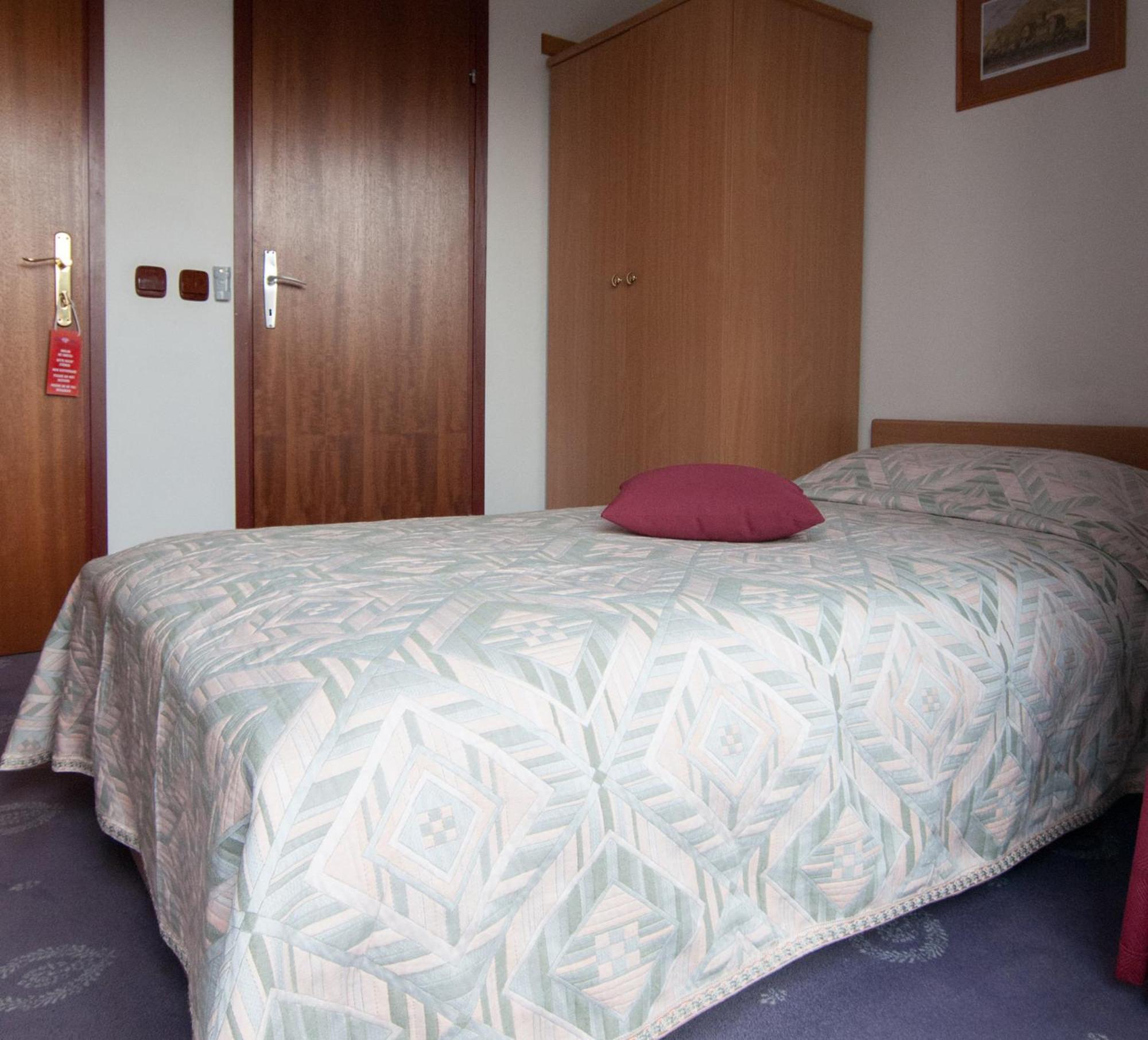 Bed & Breakfast Villa Klara Icici Ruang foto